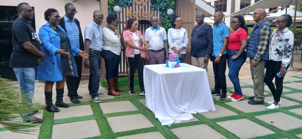 Cutting of the Anniversary Cake